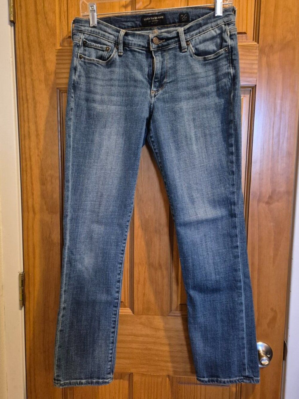 Lucky Brand Sraight Sweet Mid-Rise Ankle Jeans